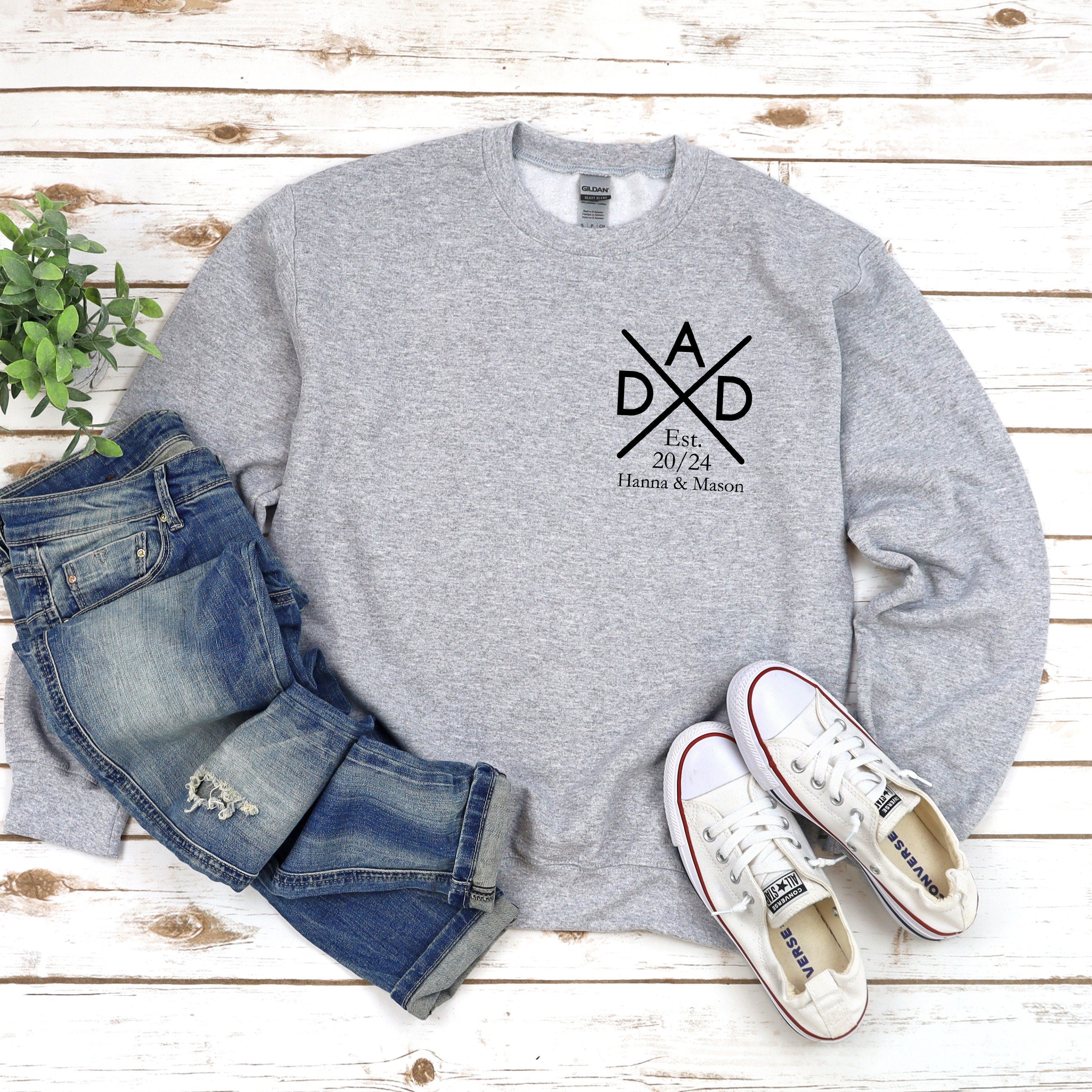 Personalized Father Sweatshirt, Father's Day gift, Crewneck with Child's Name And Birth Year, Dad Gift Idea