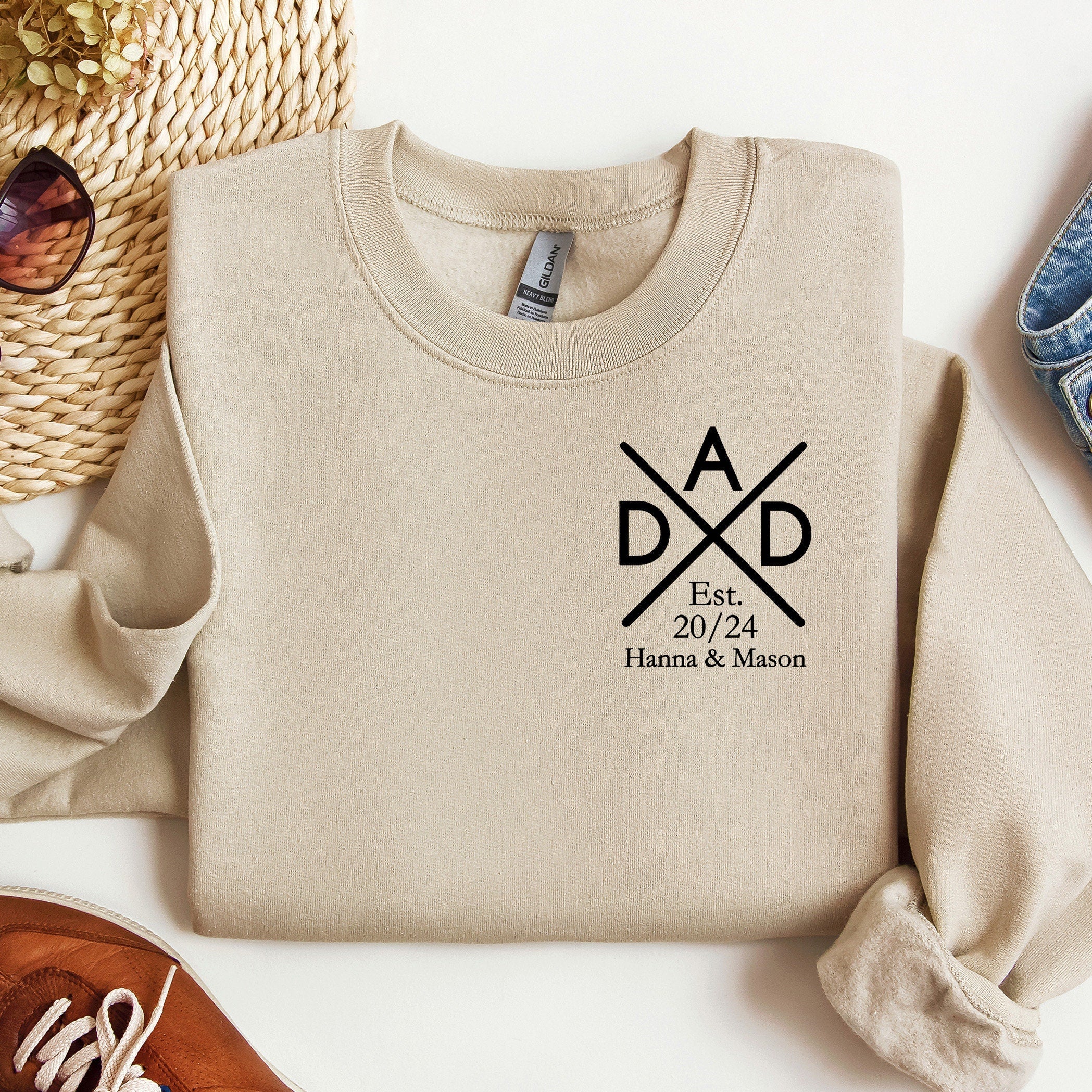 Personalized Father Sweatshirt, Father's Day gift, Crewneck with Child's Name And Birth Year, Dad Gift Idea